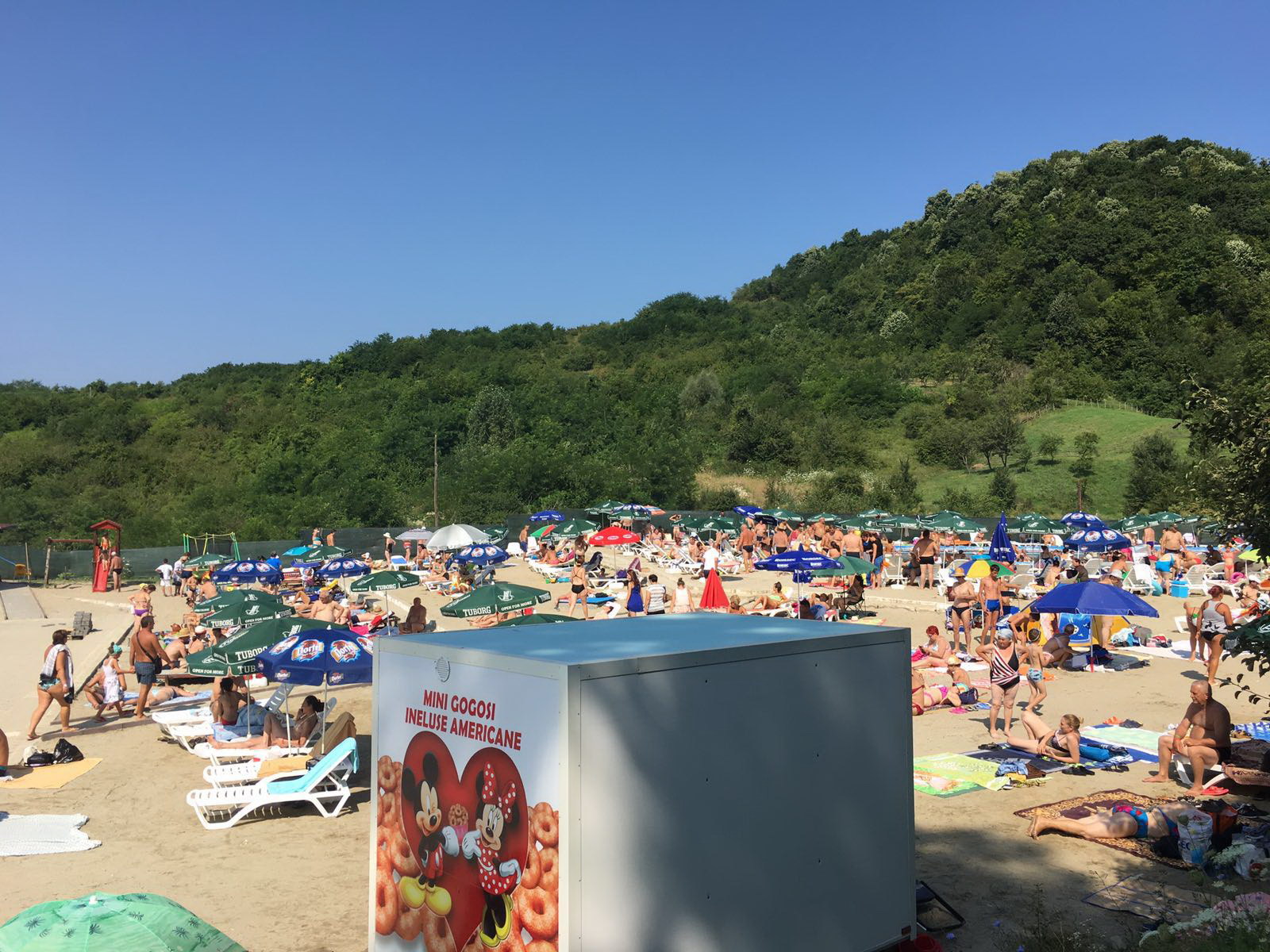 strandul fara fund ocnele mari